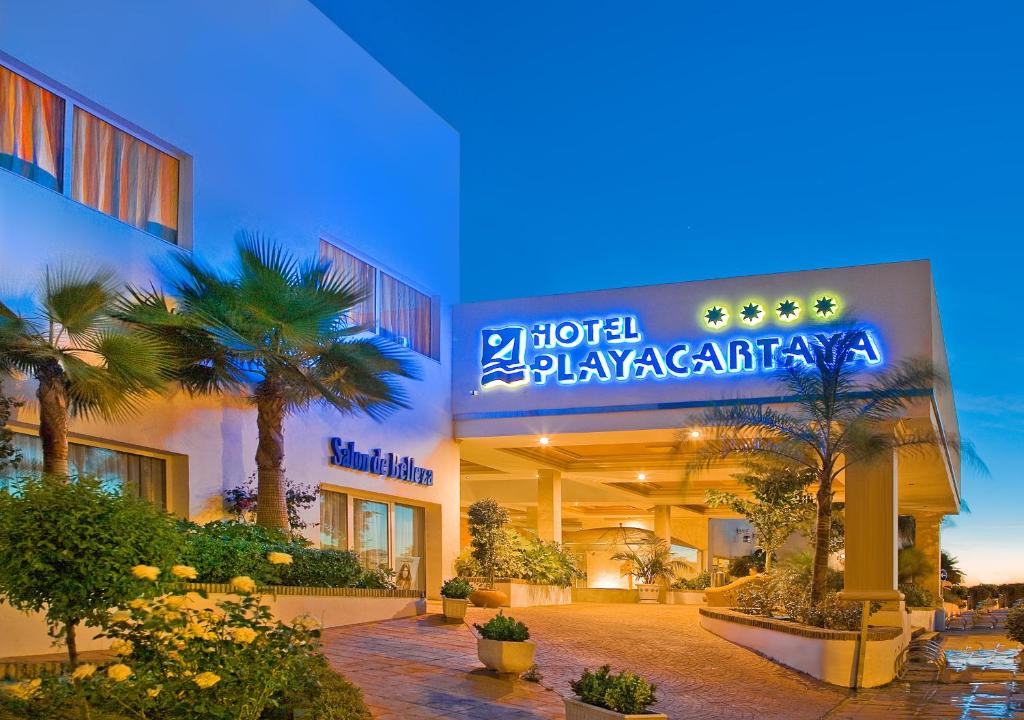 Playacartaya Aquapark Hotel